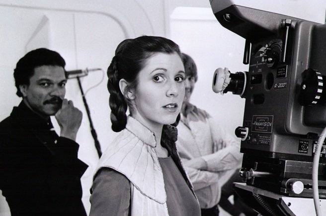 princess-leia-behind-the-scenes-starwars15