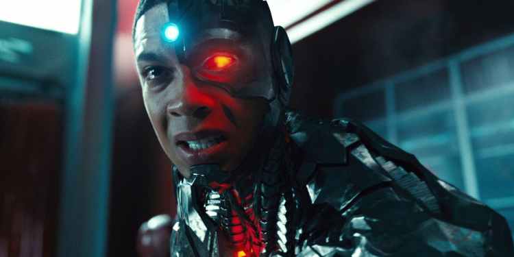 Justice-League-Trailer-Cyborg-Crying