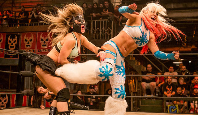 Sexy-Star-and-Taya-640x370