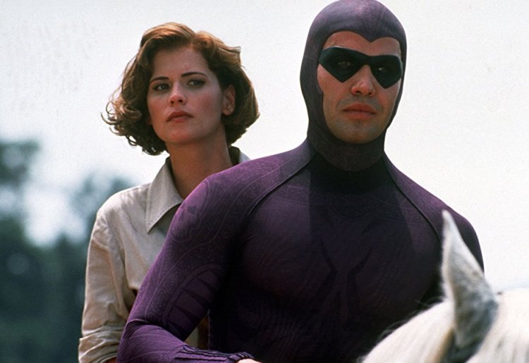 B000I9W2G8_ThePhantom_UXPA1._V391273729_RI_SX940_