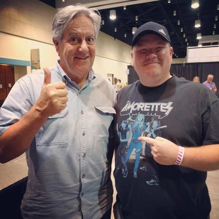 44131530_10215437486703592_735952554659151872_n